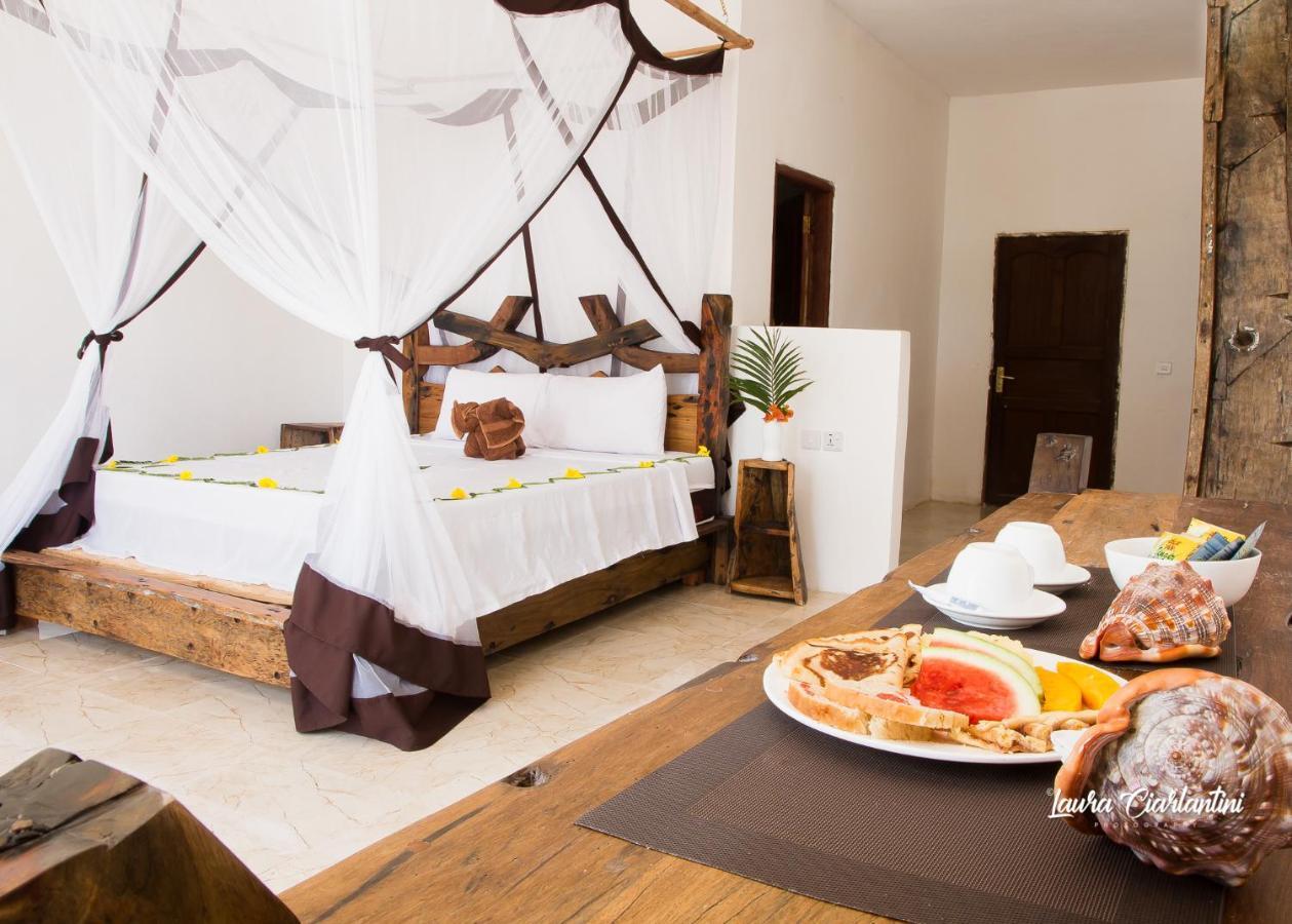Uroa Zanzibar Vera Beach Hotel By Moonshine Dikoni Εξωτερικό φωτογραφία