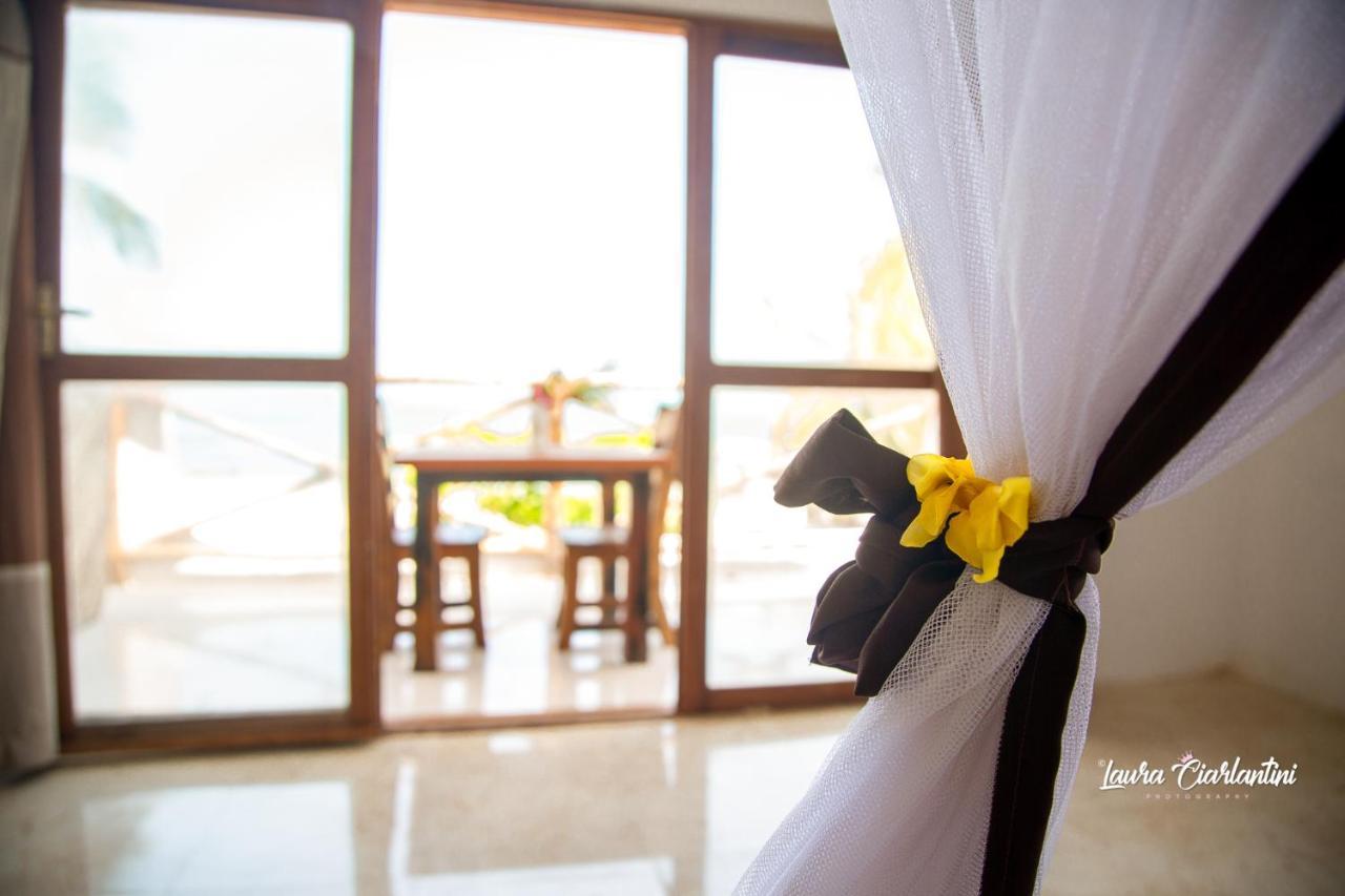 Uroa Zanzibar Vera Beach Hotel By Moonshine Dikoni Εξωτερικό φωτογραφία