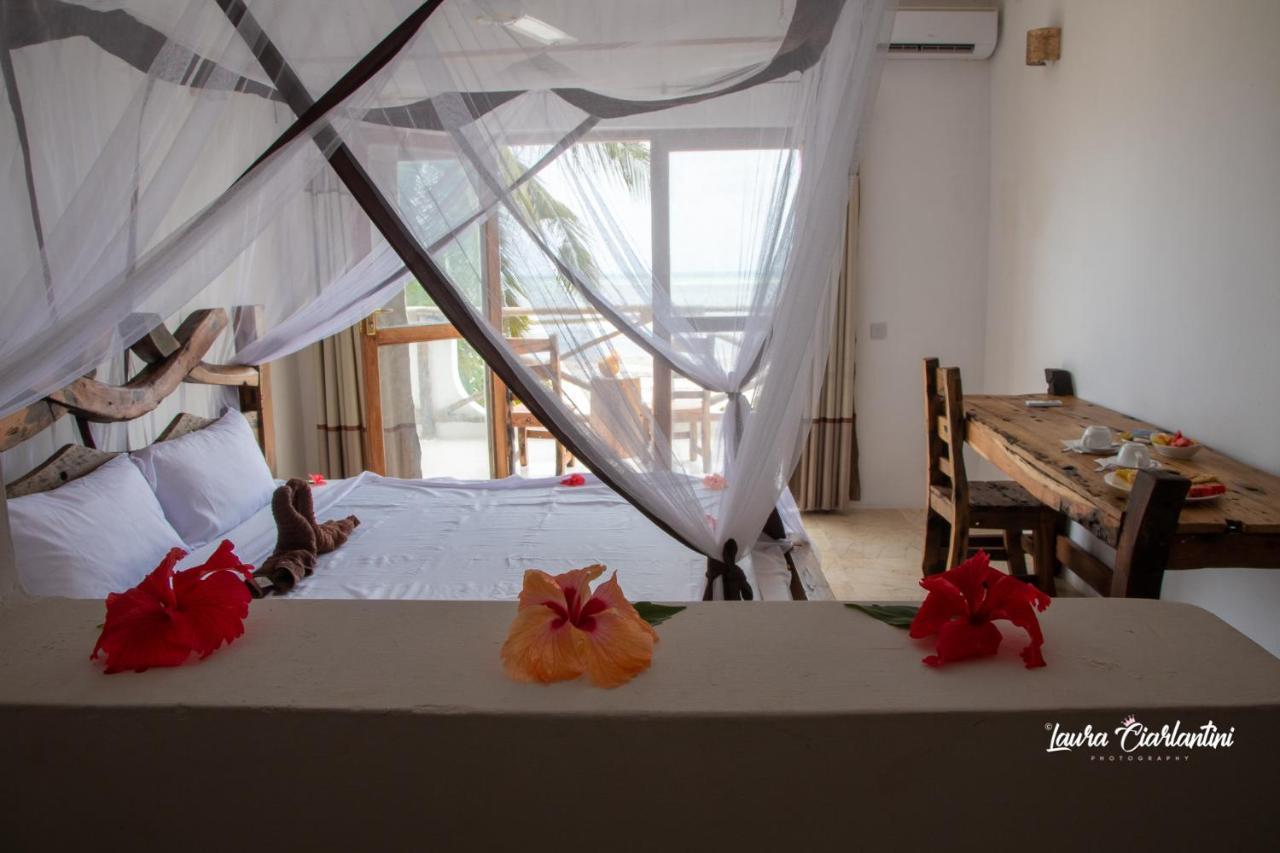 Uroa Zanzibar Vera Beach Hotel By Moonshine Dikoni Εξωτερικό φωτογραφία
